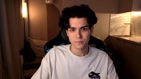 Snapshot of travisrivas chatting on 8, 8, 2026 travisrivas online show from 8, 8, 2026