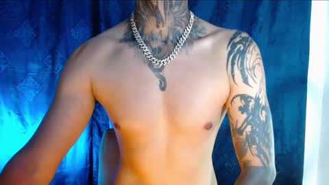 TRAV - INDEPENDENT MODEL online show from 21, 12, 2024