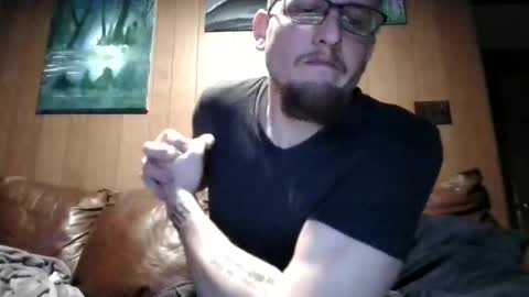 Snapshot of trazzle13 chatting on 4, 4, 2026 trazzle13 online show from 4, 4, 2026