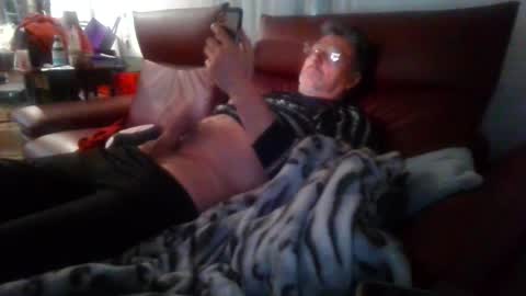 trebgeis1 online show from 4, 4, 2026