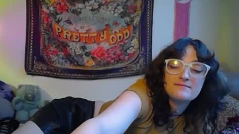 Snapshot of treecups chatting on 16, 9, 2025 treecups online show from 16, 9, 2025