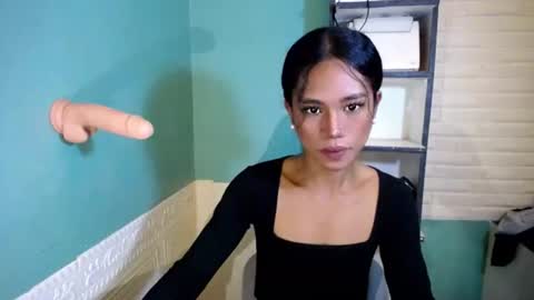 Trexie  online show from 9, 4, 2026