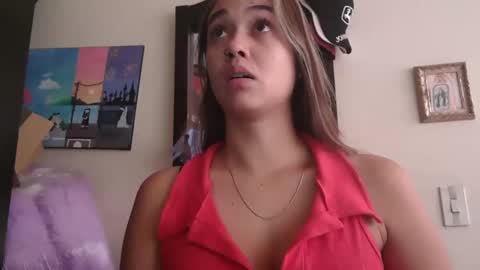 triana_bell online show from 5, 4, 2026