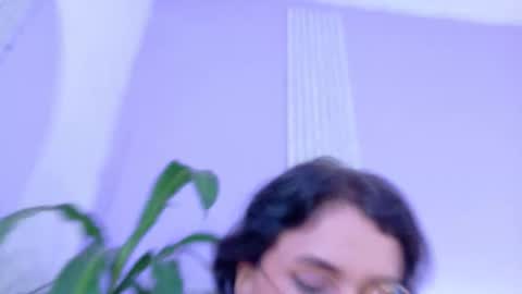 triana_crimson online show from 7, 2, 2026