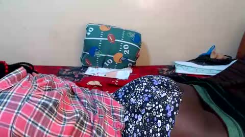 Snapshot of triceeyy chatting on 10, 7, 2026 Tracy online show from 10, 7, 2026