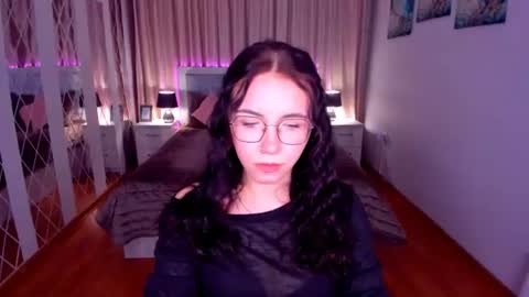 Snapshot of triciadaisy chatting on 21, 6, 2026 TriciaDaisy online show from 21, 6, 2026