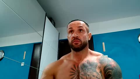 tridentmuscles online show from 10, 10, 2025