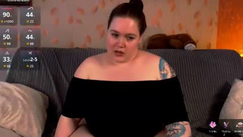 Snapshot of trinititi chatting on 6, 7, 2026 Tina online show from 6, 7, 2026