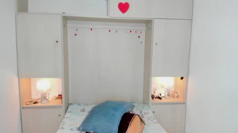 Snapshot of trishamoon chatting on 20, 6, 2026 TRISHA online show from 20, 6, 2026
