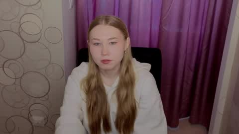 Snapshot of tristaaluarez chatting on 9, 2, 2026 Lana online show from 9, 2, 2026