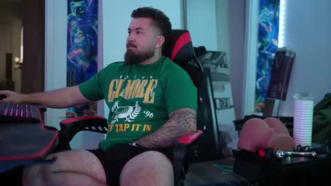 tristanhardwood online show from 4, 2, 2026