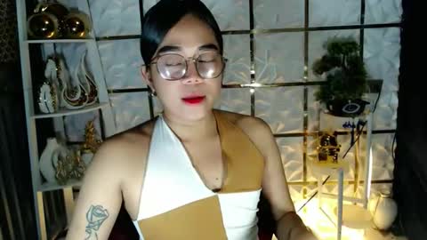 trixie_foxslut online show from 16, 1, 2026