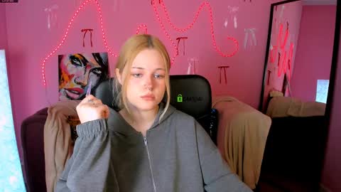 Trixy online show from 4, 4, 2026