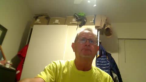 Snapshot of troffer1020 chatting on 23, 10, 2025 Troffer online show from 23, 10, 2025