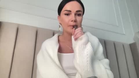 Victoria online show from 17, 2, 2025