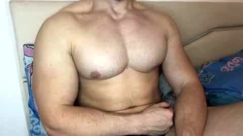 Snapshot of troncq chatting on 11, 2, 2026 Troncq online show from 11, 2, 2026