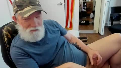Snapshot of troy49 chatting on 27, 3, 2026 troy49 online show from 27, 3, 2026