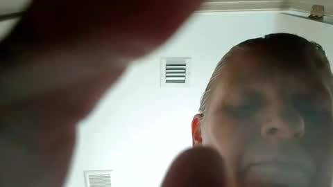 Snapshot of trublonde39 chatting on 29, 11, 2025 trublonde39 online show from 29, 11, 2025