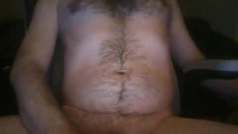 Snapshot of truegntlmn chatting on 5, 2, 2025 TrueGntlmn online show from 5, 2, 2025