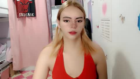 Snapshot of ts_vexana chatting on 8, 1, 2025 Dhalia online show from 8, 1, 2025