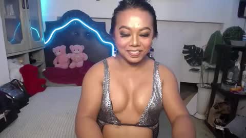 Snapshot of tsamandaxxx chatting on 4, 12, 2024 tsamandaxxx online show from 4, 12, 2024