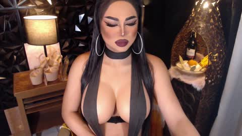 Snapshot of tsdarkdevon chatting on 14, 1, 2025 tsdarkdevon online show from 14, 1, 2025