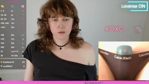 Snapshot of tsellieryder chatting on 25, 4, 2026 Ellie Ryder online show from 25, 4, 2026