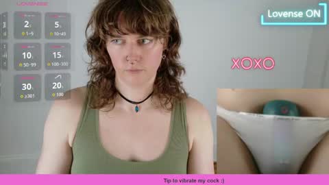 Snapshot of tsellieryder chatting on 13, 5, 2026 Ellie Ryder online show from 13, 5, 2026