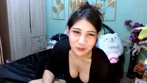 SHENA  online show from 20, 1, 2025