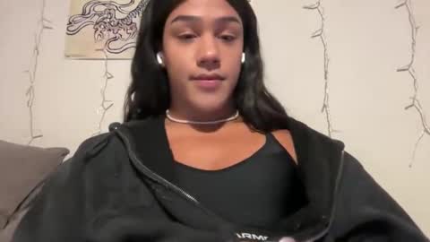 tsj777 online show from 15, 4, 2026