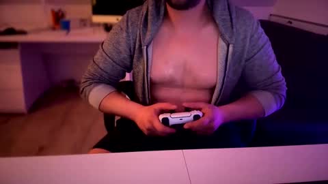 tslayder1ste online show from 9, 3, 2026