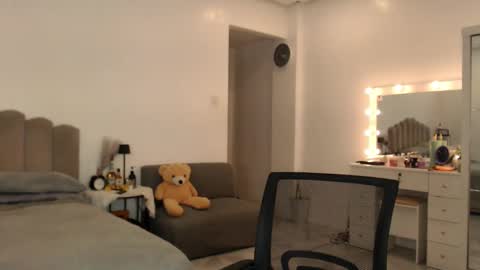 Snapshot of tslovemarie01 chatting on 10, 6, 2026 Love Marie online show from 10, 6, 2026
