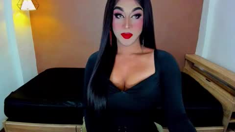 Nicoleeee online show from 9, 3, 2026