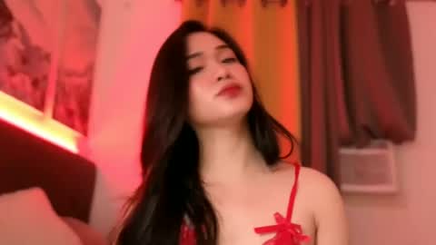 Snapshot of tsnathaliasilvana chatting on 3, 8, 2026 Bella Ratbu online show from 3, 8, 2026