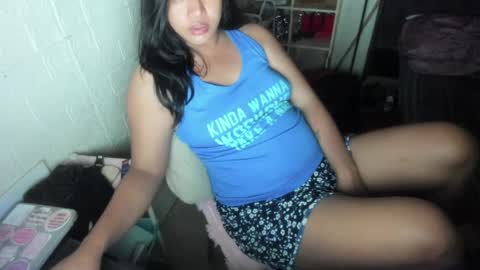 Snapshot of tsvanilla chatting on 23, 4, 2026 Frankie online show from 23, 4, 2026