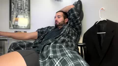 Snapshot of tuamante000 chatting on 19, 11, 2025 Stimulation make me Cum in Public or in Pvt online show from 19, 11, 2025