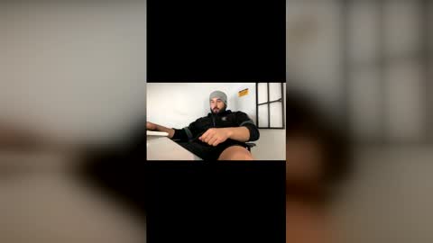 Snapshot of tuamante000 chatting on 2, 4, 2026 Stimulation make me Cum in Public or in Pvt online show from 2, 4, 2026