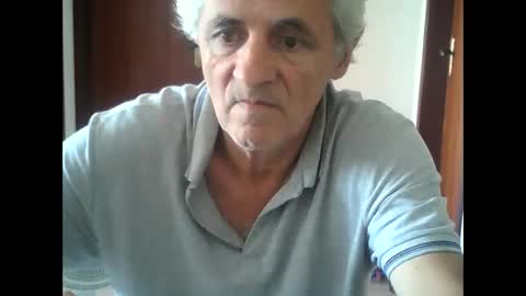 Snapshot of tuamigo8a chatting on 16, 2, 2025 Siveomeves online show from 16, 2, 2025