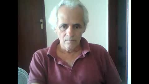 Snapshot of tuamigo8a chatting on 18, 2, 2025 Siveomeves online show from 18, 2, 2025