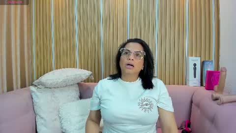 Snapshot of tugochita chatting on 19, 7, 2026 TuGochita online show from 19, 7, 2026