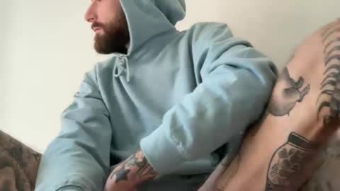 Tuhands online show from 29, 4, 2026