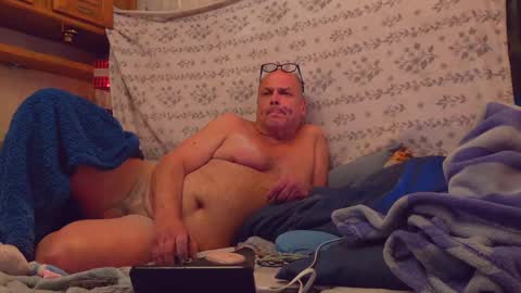Snapshot of tumbafox1 chatting on 4, 5, 2026 tumbafox1 online show from 4, 5, 2026