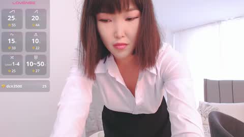 Snapshot of tumilio chatting on 15, 12, 2024 TumiLio online show from 15, 12, 2024