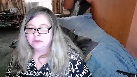 Lana online show from 27, 2, 2025