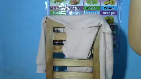 Snapshot of twenkle chatting on 16, 10, 2025 LORAH online show from 16, 10, 2025