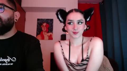 TwinFlamesXX online show from 28, 7, 2026