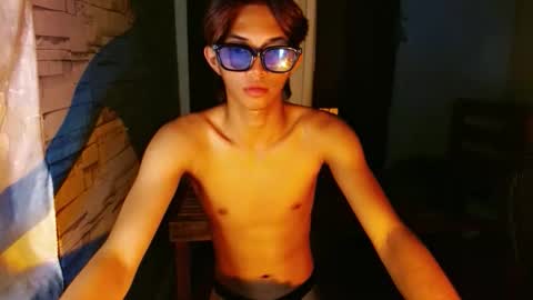 twink_cristian27 online show from 6, 1, 2026