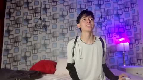 Snapshot of twink_sebas7 chatting on 10, 6, 2026 Sebastin online show from 10, 6, 2026