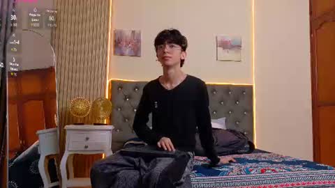 Snapshot of twink_sebas7 chatting on 14, 7, 2026 Sebastin online show from 14, 7, 2026