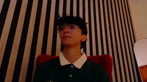 Snapshot of twink_sebas7 chatting on 15, 7, 2026 Sebastin online show from 15, 7, 2026